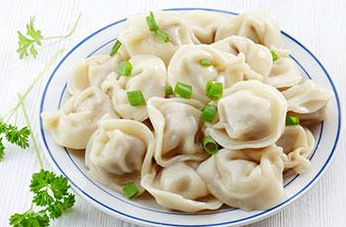 怎么煮餃子才能讓餡熟透，又不會(huì)煮破皮？